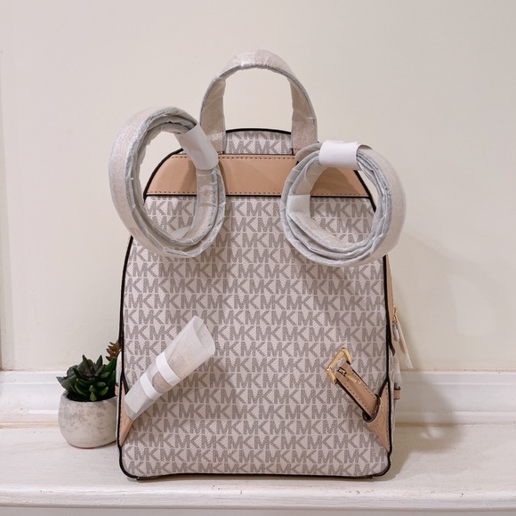 Michael Kors Jaycee Medium Backpack - Picture 3 of 8